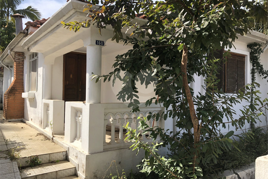 Casa Térrea à venda com 3 quartos, sendo 2 suítes, em Horto Florestal, São Paulo, SP