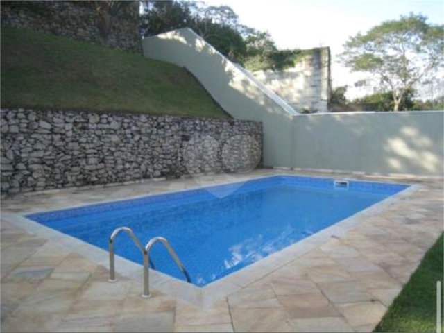 Casa à venda com 4 suítes em Alpes dos Araçás (jordanésia), Cajamar, SP