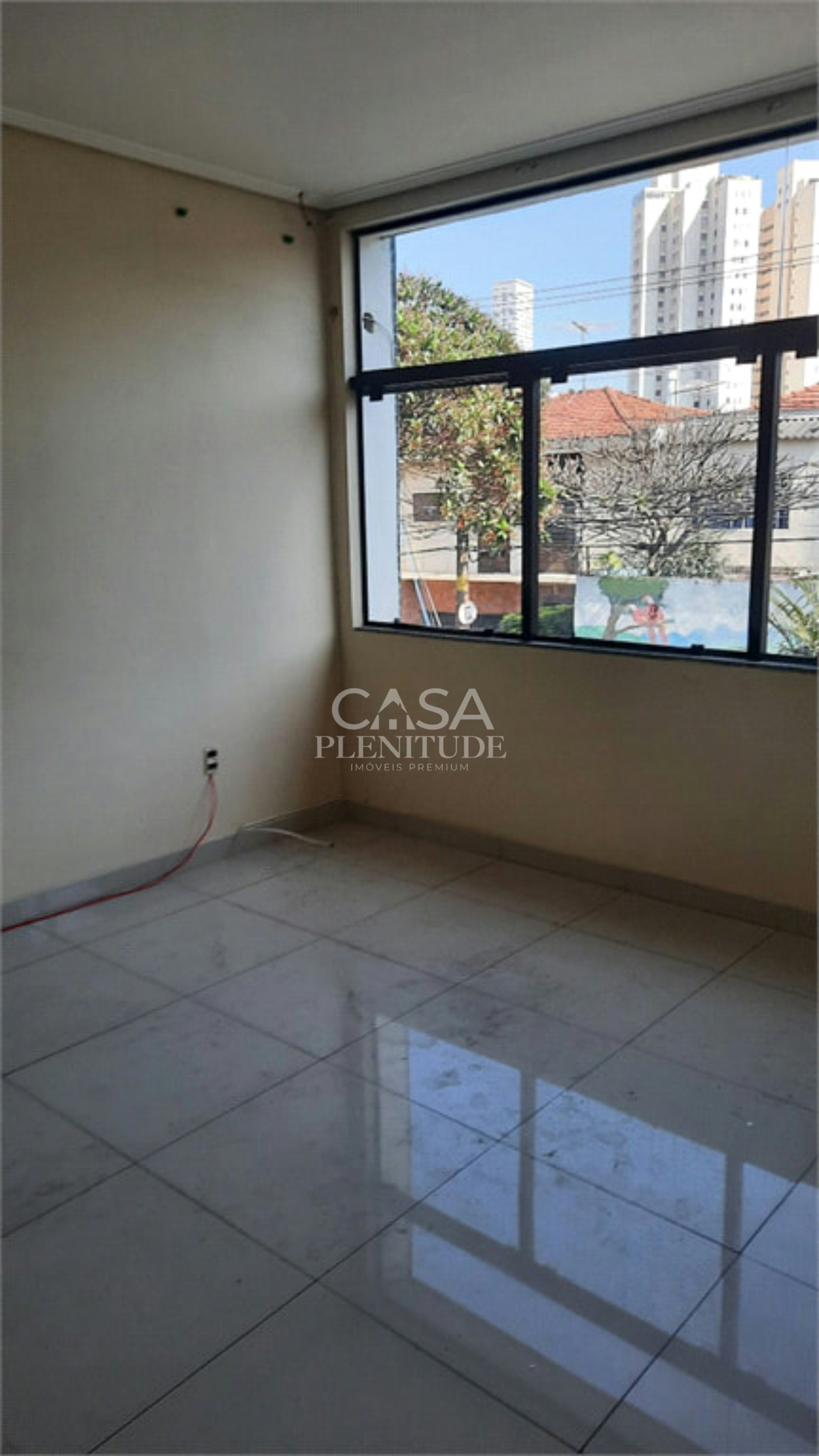 Casa à venda com 4 quartos, sendo 1 suíte, em Tatuapé, São Paulo, SP