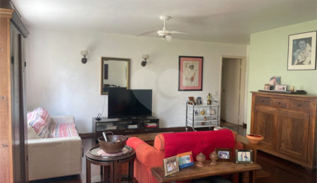 Apartamento à venda com 3 quartos, sendo 2 suítes,  em Bela Vista, São Paulo, SP