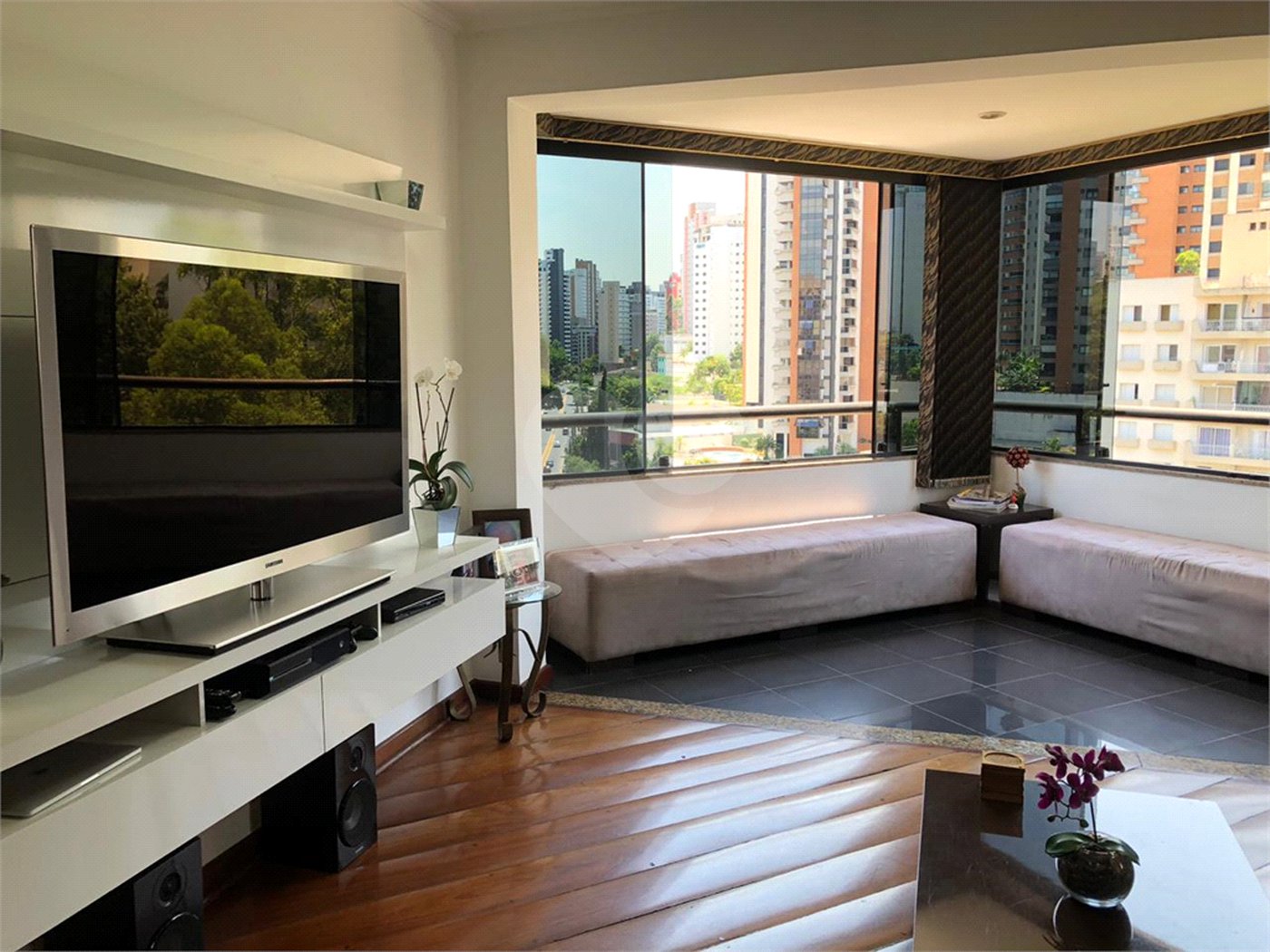 Cobertura à venda com 5 quartos, sendo 3 suítes, em Vila Andrade, São Paulo, SP