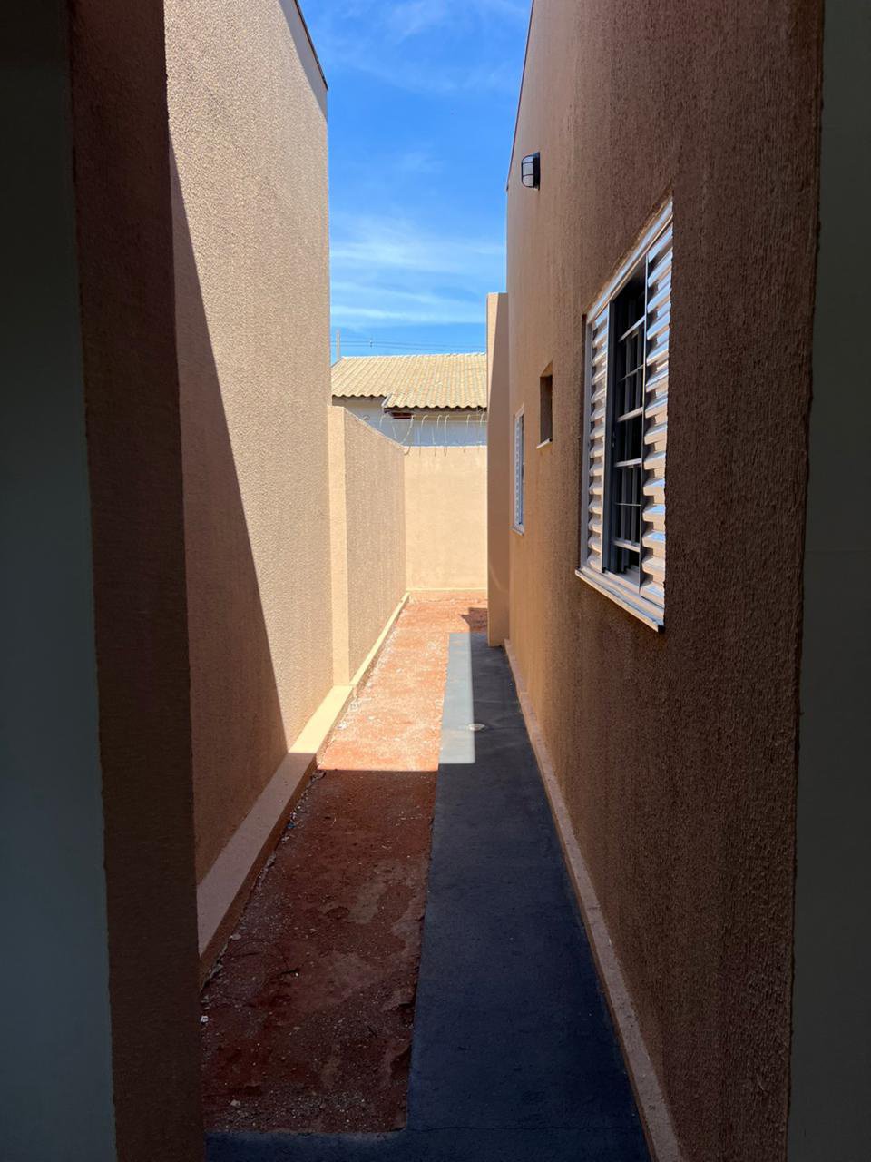 Casa à venda com 2 quartos, sendo 1 suíte,  em Jardim dos Ipes, Três Lagoas, MS