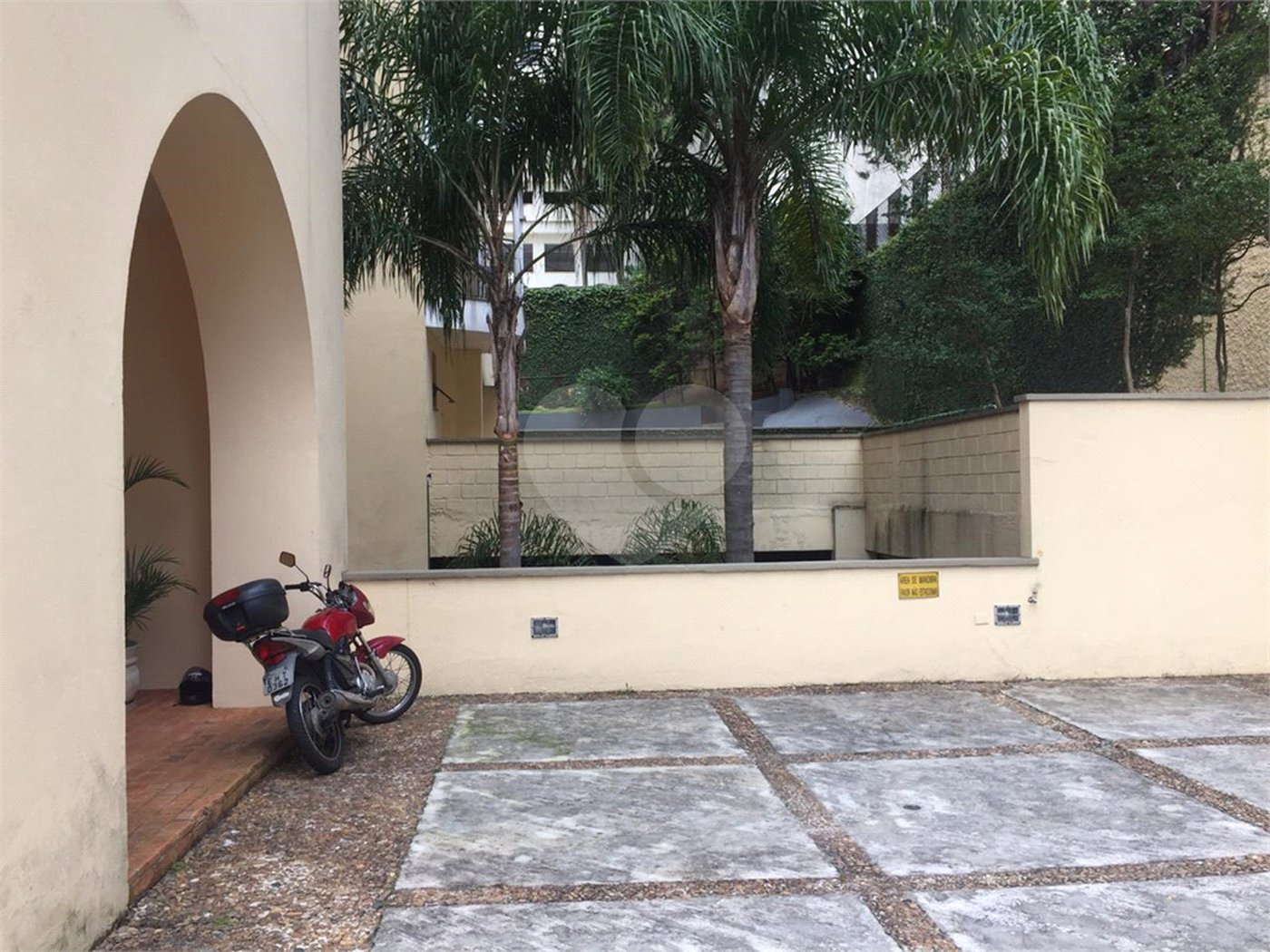 Apartamento à venda com 3 suítes em Vila Suzana, São Paulo, SP