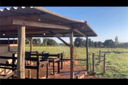 Chácara à venda com 6 quartos no Centro, Terenos, MS