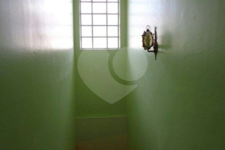 Sobrado à venda com 3 quartos, sendo 1 suíte, em Vila Nova Cachoeirinha, São Paulo, SP