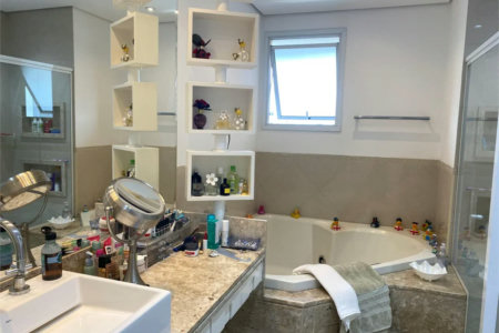 Apartamento à venda com 4 suítes em Vila Suzana, São Paulo, SP