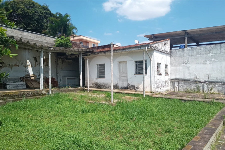 Sobrado para alugar com 3 quartos em Jardim Floresta, São Paulo, SP