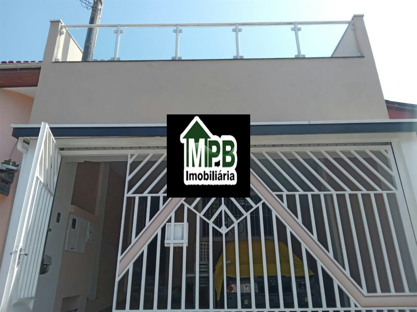 Sobrado à venda com 2 quartos, sendo 1 suíte, em Jardim Altos Do Itavuvu, Sorocaba, SP