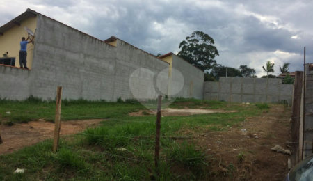 Terreno à venda no Centro, Nazaré Paulista, SP