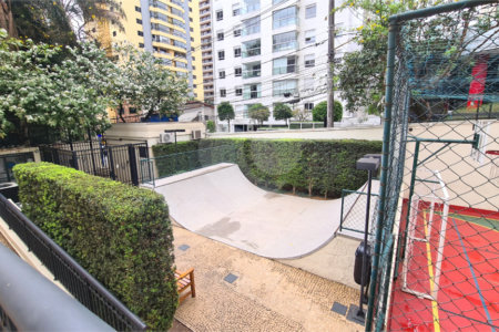 Apartamento à venda com 4 quartos, sendo 3 suítes, em Cidade Monções, São Paulo, SP