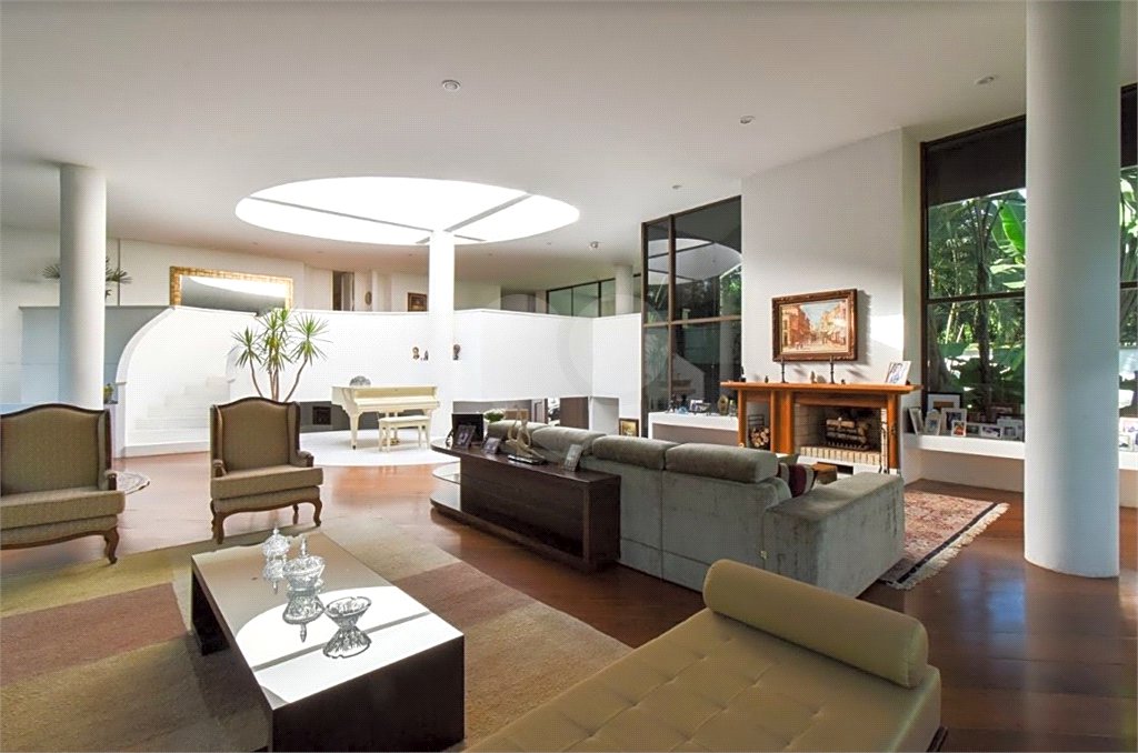 Casa à venda com 4 suítes em Alto da Boa Vista, São Paulo, SP