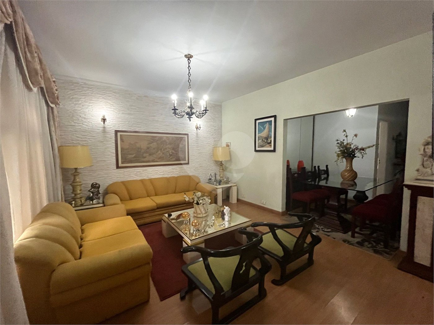 Casa à venda com 4 quartos, sendo 3 suítes, em Jardim França, São Paulo, SP