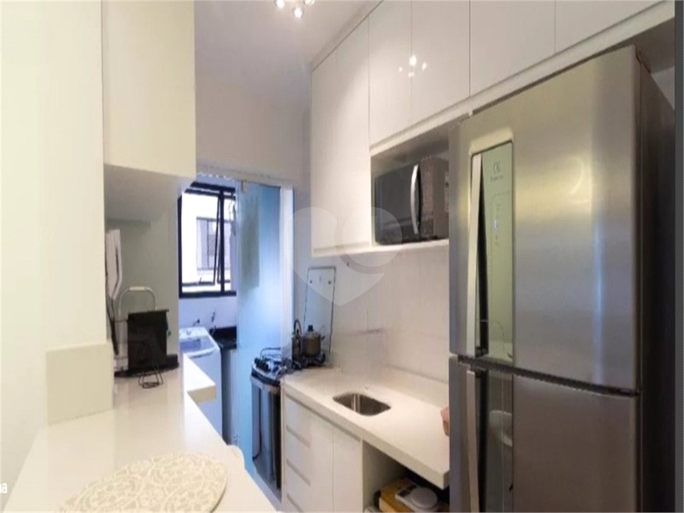 Apartamento à venda com 2 quartos, sendo 1 suíte, em Moema, São Paulo, SP