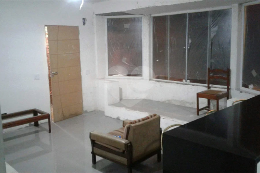Sobrado à venda com 6 quartos, sendo 1 suíte,  em Horto, São Paulo, SP