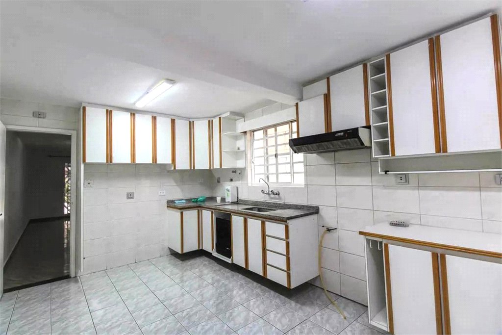 Sobrado à venda com 4 quartos em Jardim Independência, São Paulo, SP
