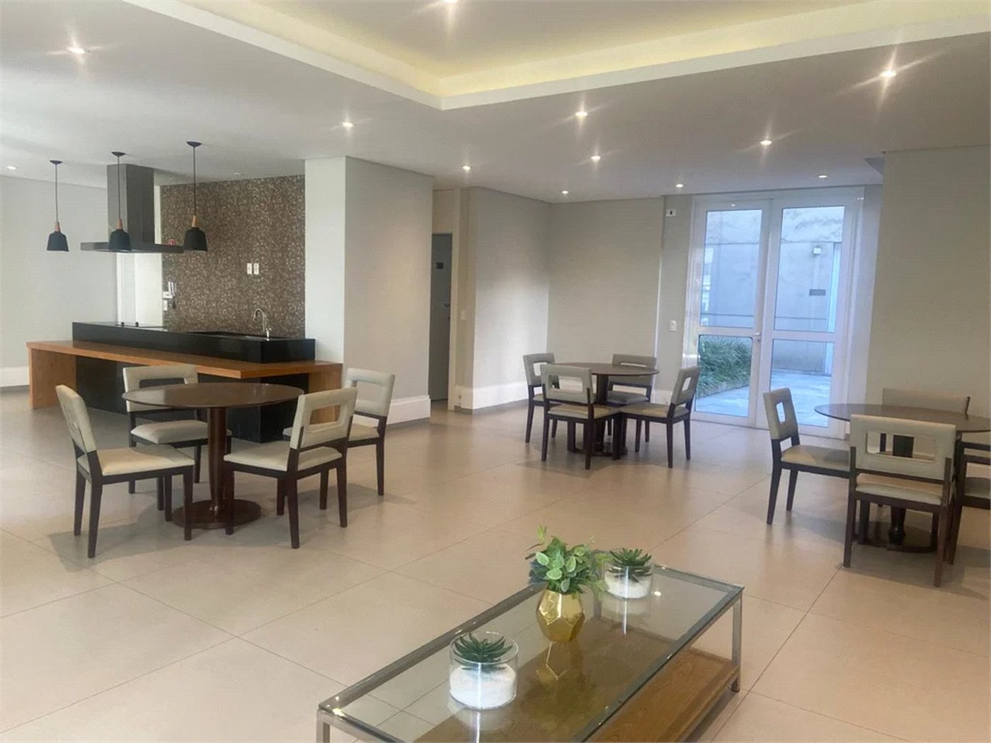 Apartamento à venda com 3 suítes em Vila Leopoldina, São Paulo, SP