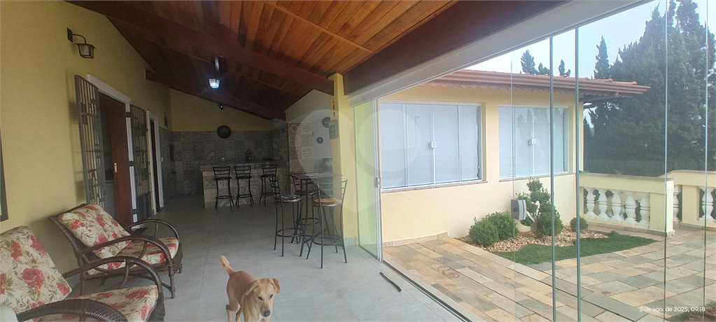 Chácara à venda com 3 quartos, sendo 1 suíte,  no Centro, Nazaré Paulista, SP