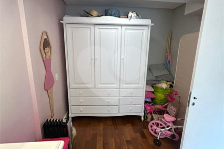 Apartamento à venda com 2 suítes em Parque Reboucas, São Paulo, SP