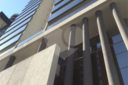 Apartamento à venda com 3 suítes em Campo Belo, São Paulo, SP