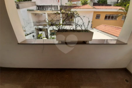 Sobrado à venda com 4 quartos, sendo 2 suítes, em Jardim Franca, São Paulo, SP