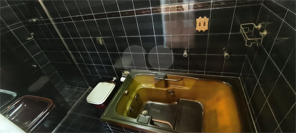 Casa para alugar com 6 quartos, sendo 2 suítes,  em Vila São João, Guarulhos, SP