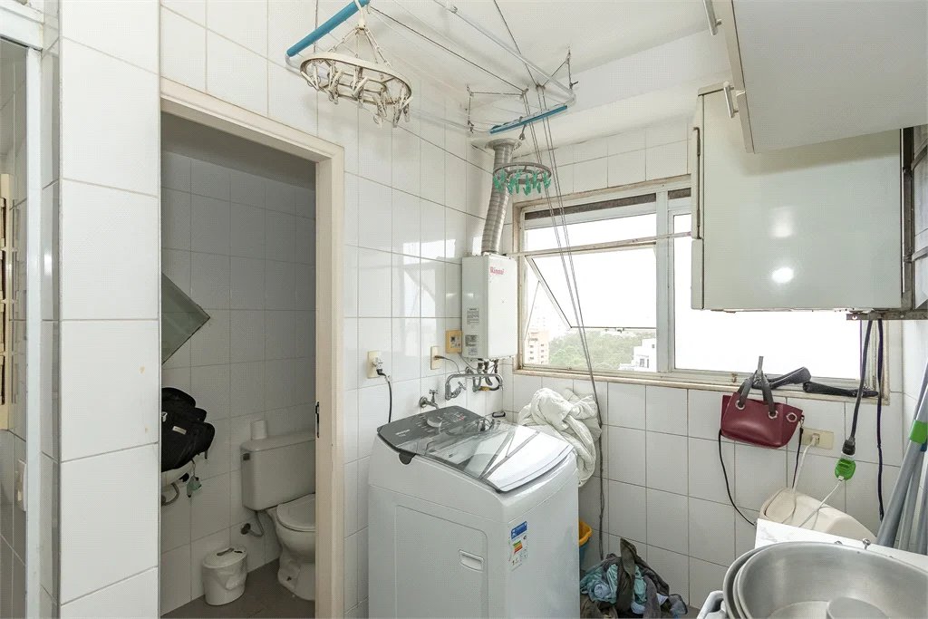 Apartamento à venda com 4 quartos, sendo 3 suítes, em Vila Andrade, São Paulo, SP