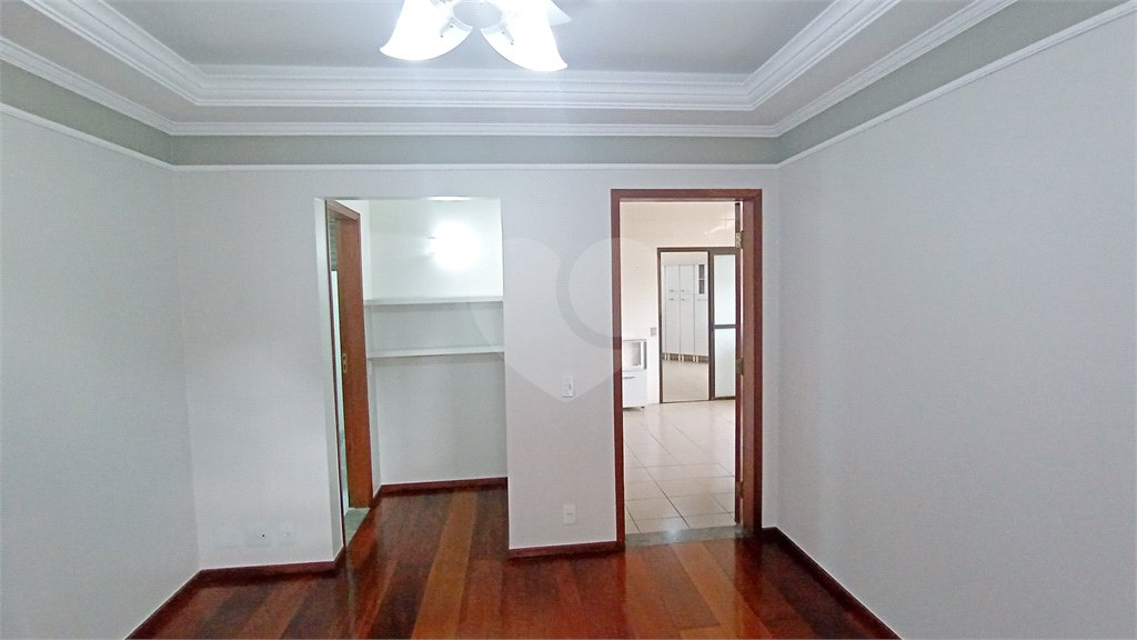 Apartamento à venda com 3 suítes no Centro, Vinhedo, SP