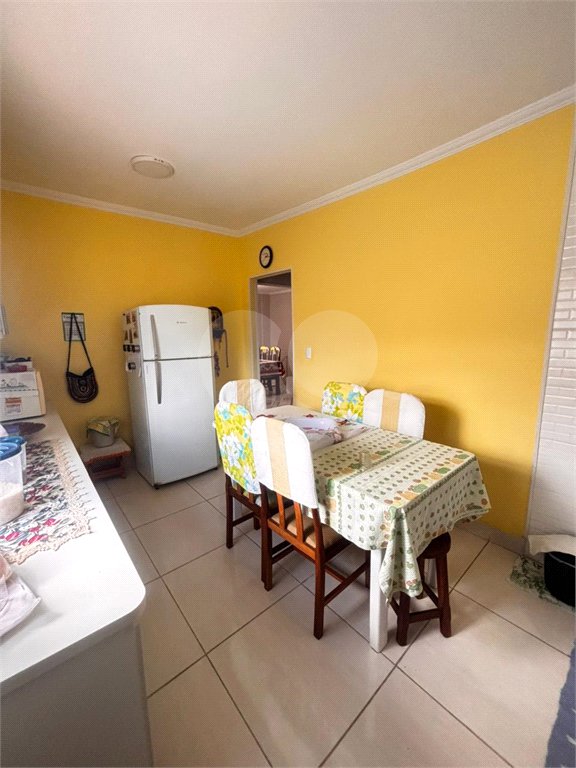 Ótima Casa à Venda – Avenida Salinas São José dos Campos