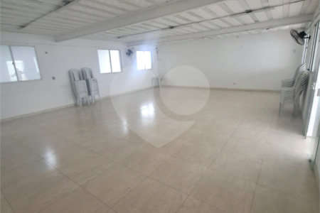 Apartamento para alugar com 2 quartos em Santíssimo, Rio de Janeiro, RJ