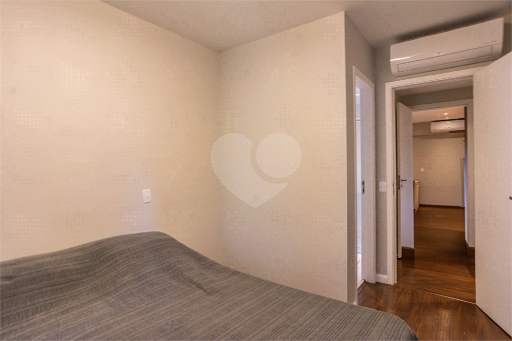 Apartamento à venda com 3 suítes em Granja Julieta, São Paulo, SP