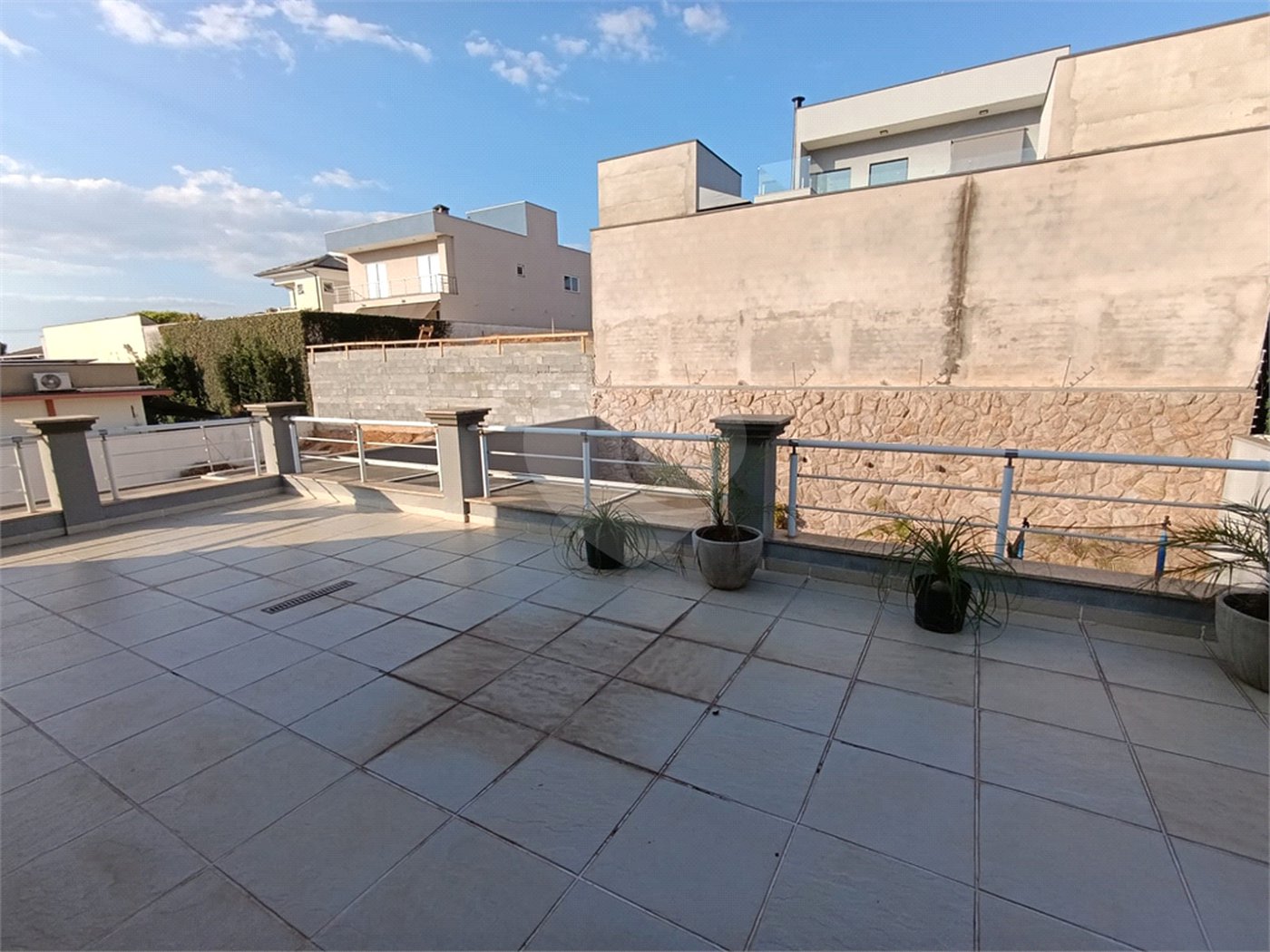 Casa à venda com 4 quartos, sendo 1 suíte, no condomínio Jardim Reserva Bom Viver de Indaiatuba, Indaiatuba - SP
