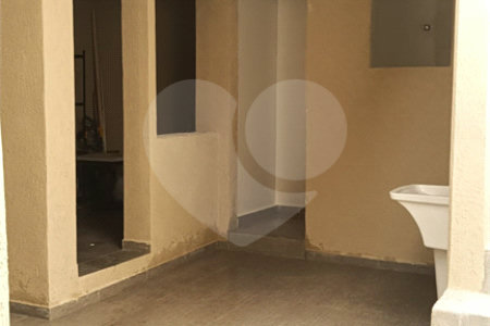 Sobrado à venda com 2 quartos em Vila Mazzei, São Paulo, SP