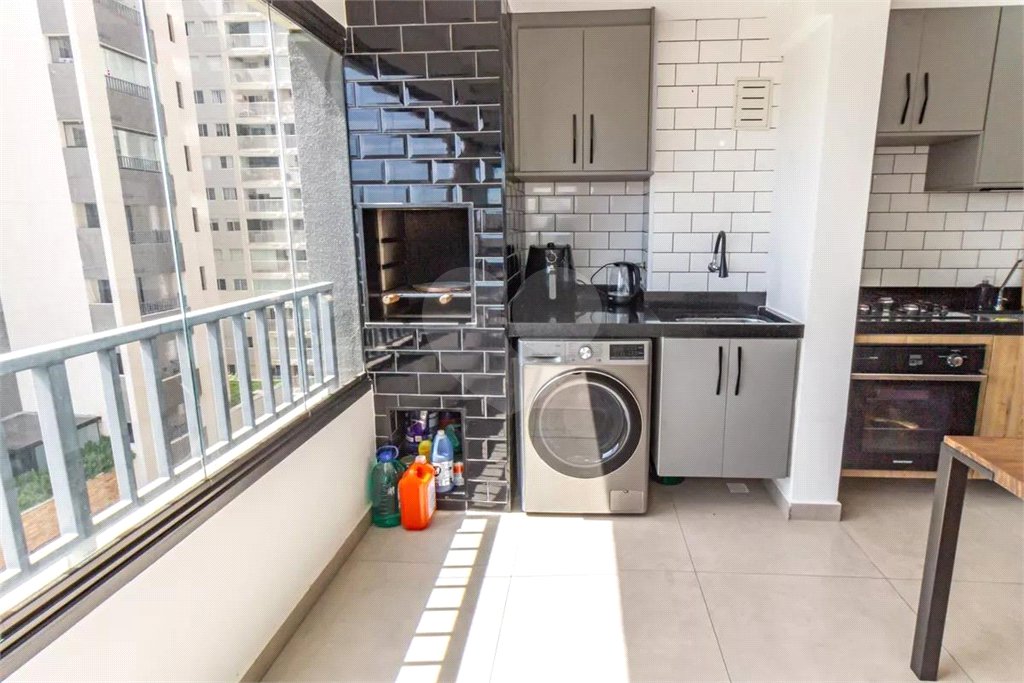 Apartamento com 57m² na região do Brás em São Paulo - SP.