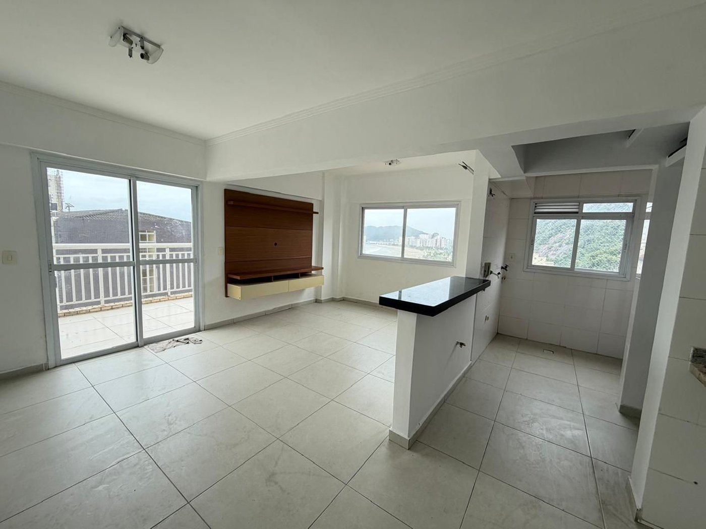 Cobertura com 2 dormitórios à venda, 98 m² por R$ 900.000,00 - José Menino - Santos/SP