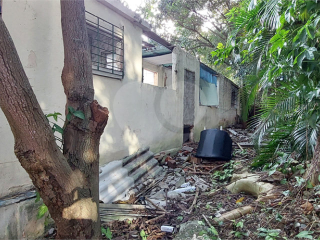 Terreno à venda em Parada Inglesa, São Paulo, SP
