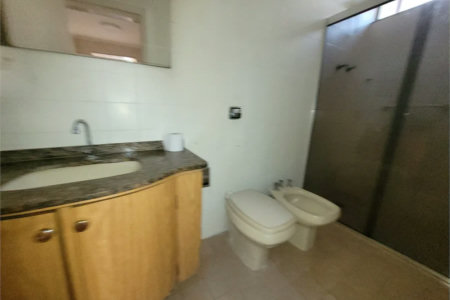 Casa à venda com 3 quartos em Parque da Lapa, São Paulo, SP
