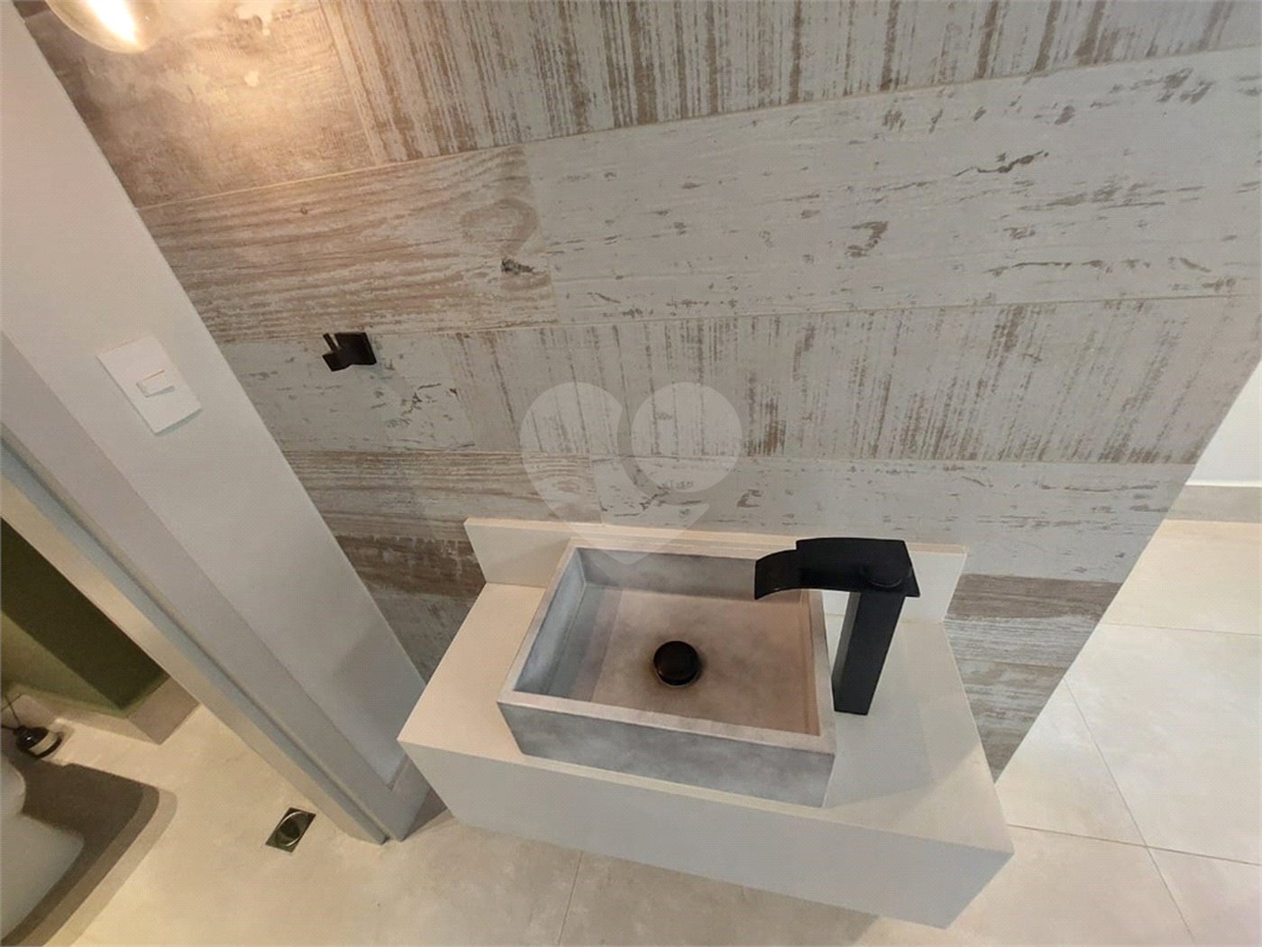 Apartamento à venda com 3 suítes em Bairro Pau Preto, Indaiatuba, SP