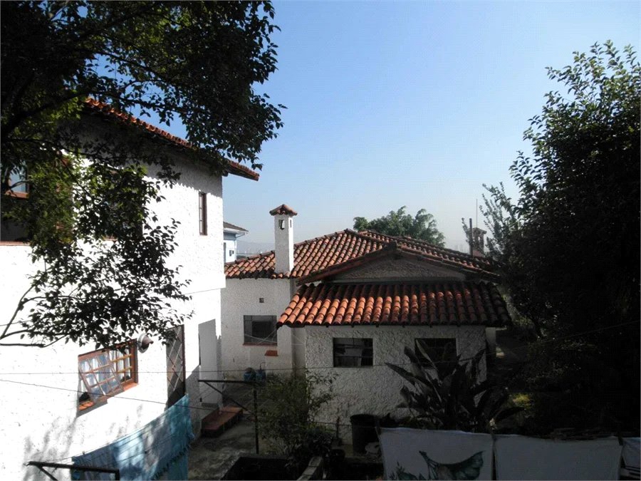 Casa à venda com 4 quartos, sendo 1 suíte, em Lapa, São Paulo, SP