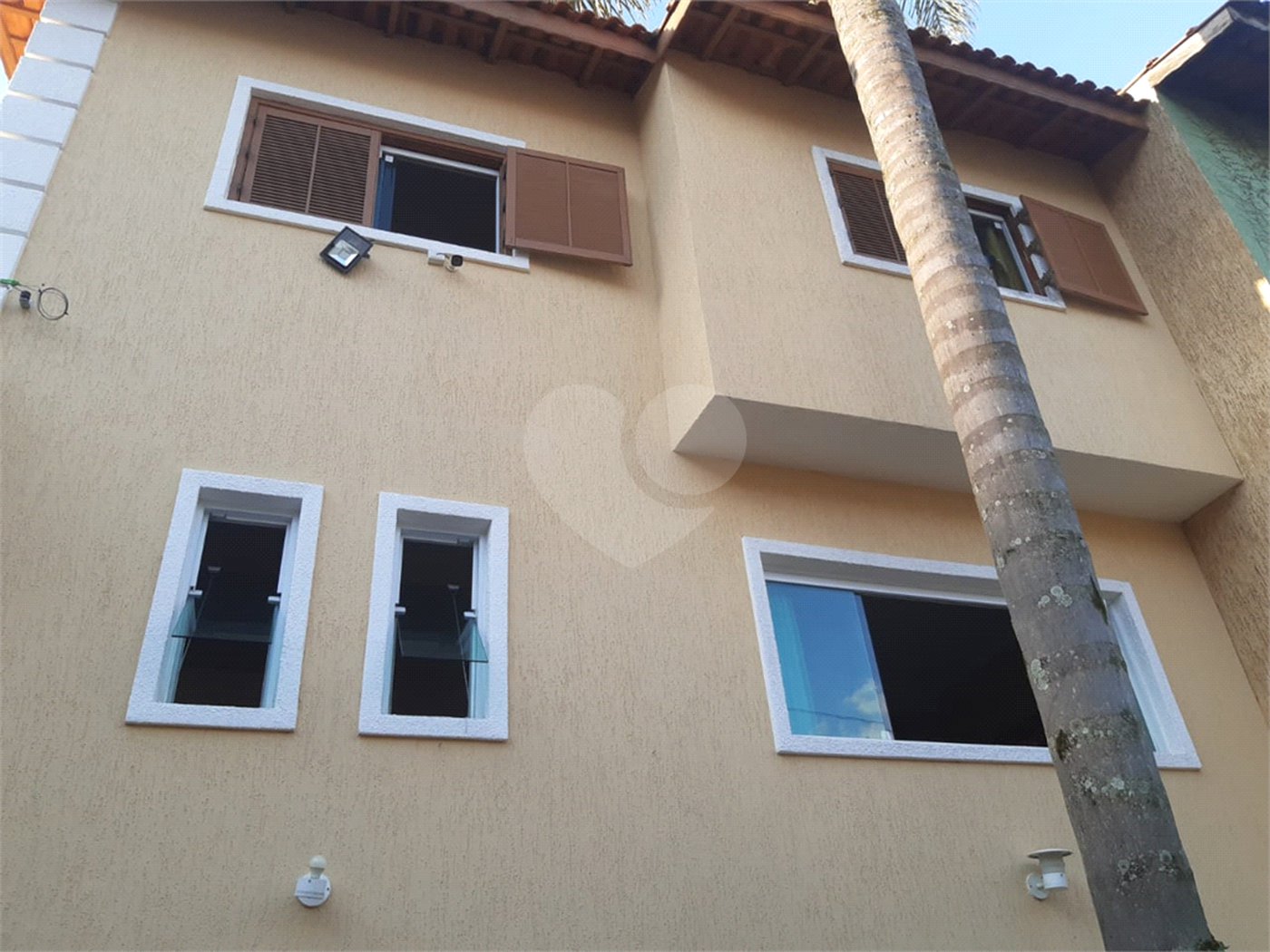Sobrado à venda com 2 quartos, sendo 1 suíte, em Horto, São Paulo, SP