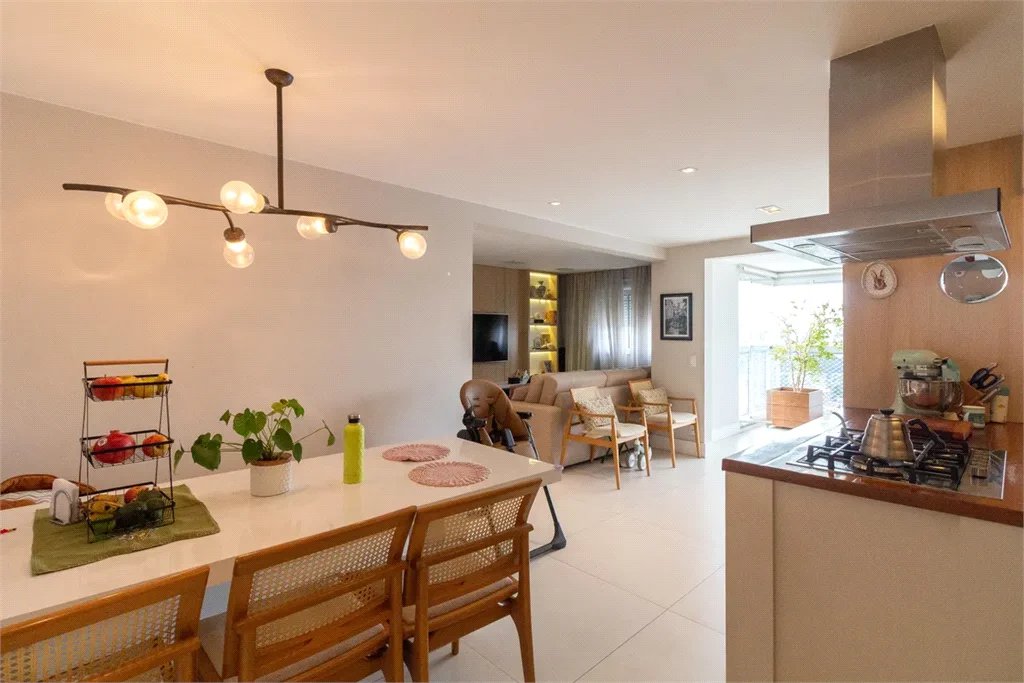 Apartamento à venda com 2 quartos, sendo 1 suíte, em Vila Sônia, São Paulo, SP