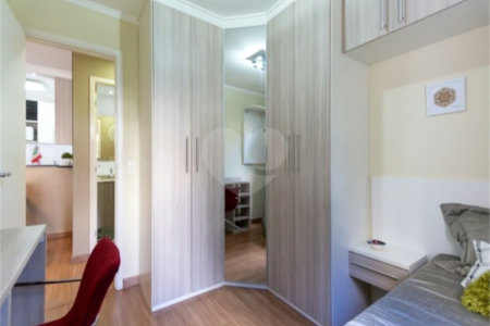 Apartamento à venda com 2 quartos, sendo 1 suíte, em Parque Reboucas, São Paulo, SP