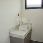 Casa à venda com 3 suítes no condomínio Residencial Central Parque, Salto - SP