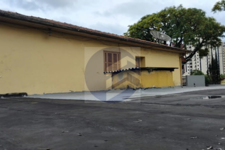 Prédio comercial no jardim bonfiglioli.