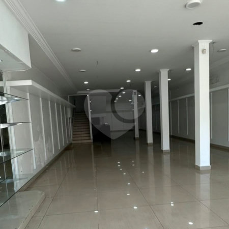 Prédio para alugar em Vila Domingues, Votorantim, SP