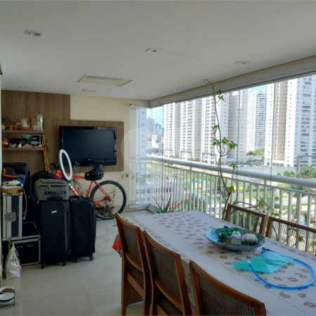 Apartamento à venda com 3 quartos, sendo 1 suíte,  no Centro, São Bernardo do Campo, SP