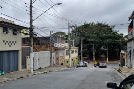 Sobrado à venda com 4 quartos em Vila Dom Pedro II, São Paulo, SP