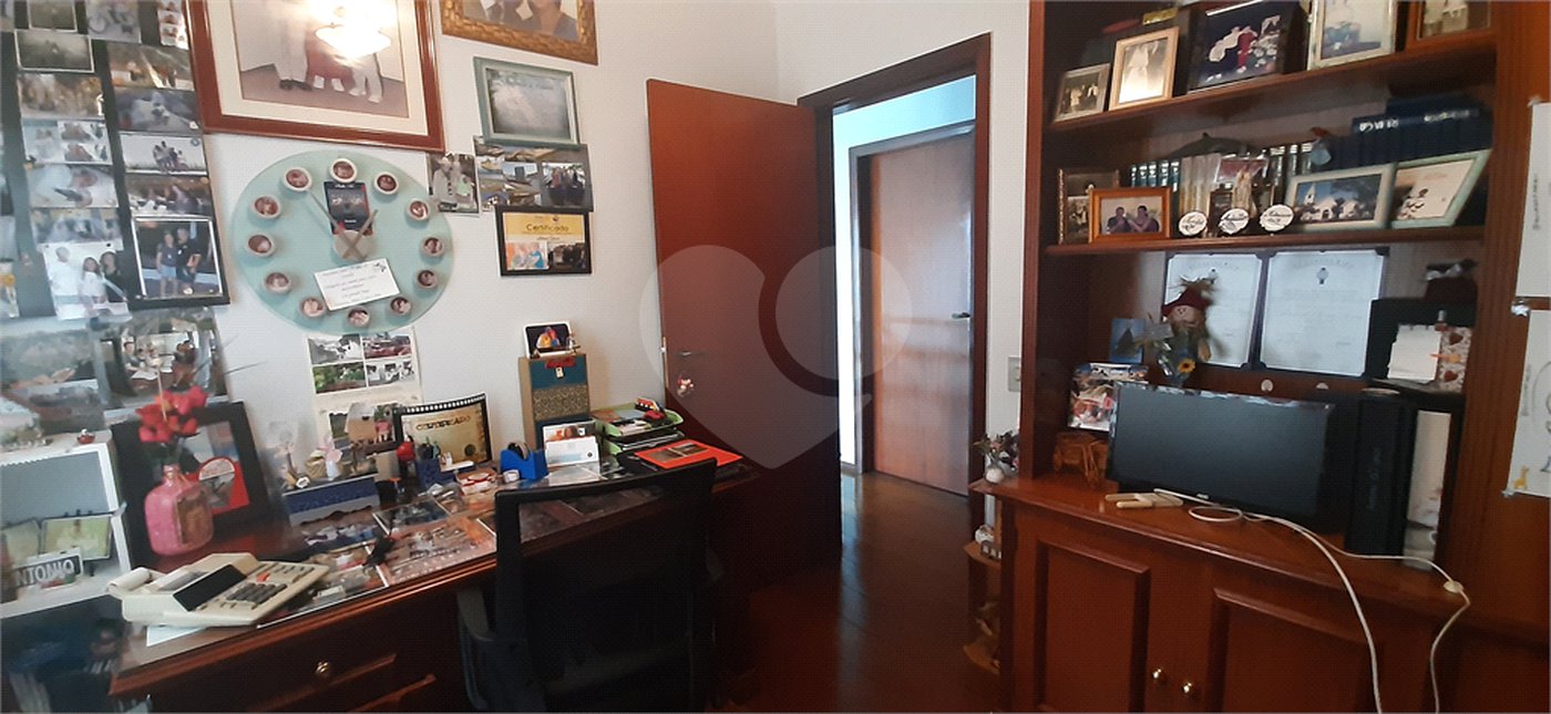 Sobrado à venda com 5 suítes em Tremembé, São Paulo, SP