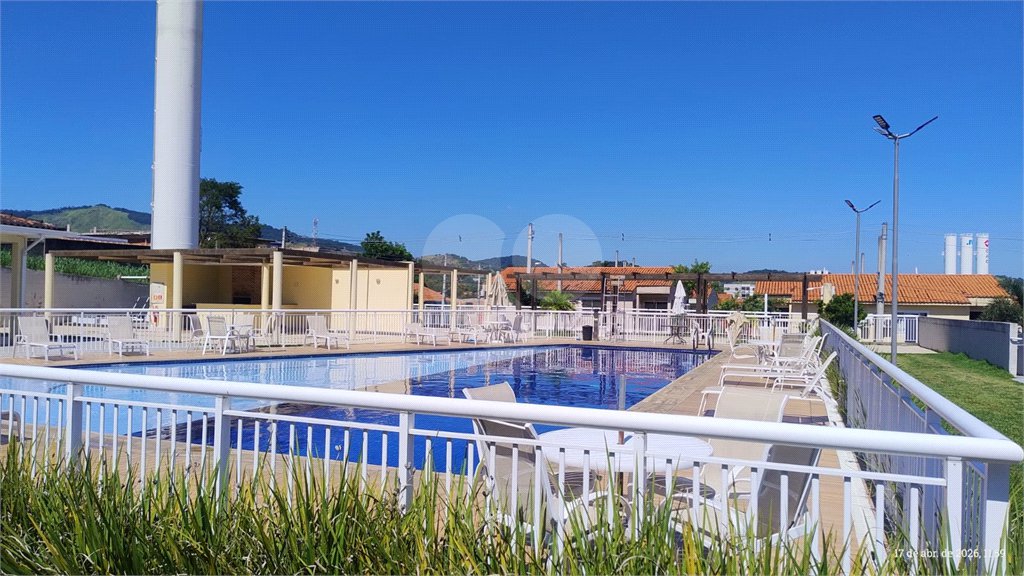 Casa à venda com 2 quartos, sendo 1 suíte, no condomínio Olympia Park Residence, Rio de Janeiro - RJ