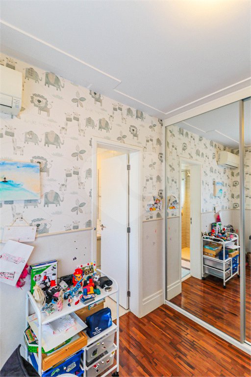 Apartamento à venda com 3 suítes em Brooklin, São Paulo, SP