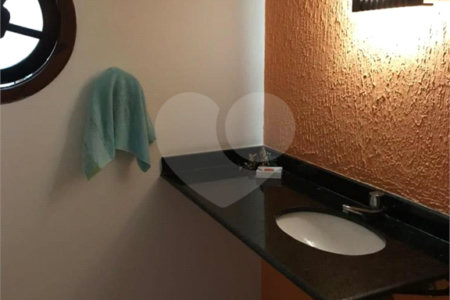 Sobrado à venda com 3 quartos, sendo 2 suítes, em Planalto Paulista, São Paulo, SP